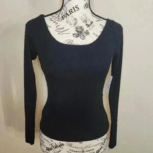 NWT Soma Black Long Sleeve Scoop Neck  Bra Top, size XS